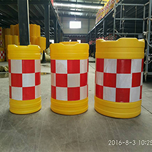 防撞桶|郑州防撞桶生产厂家|吹塑防撞桶|滚塑防